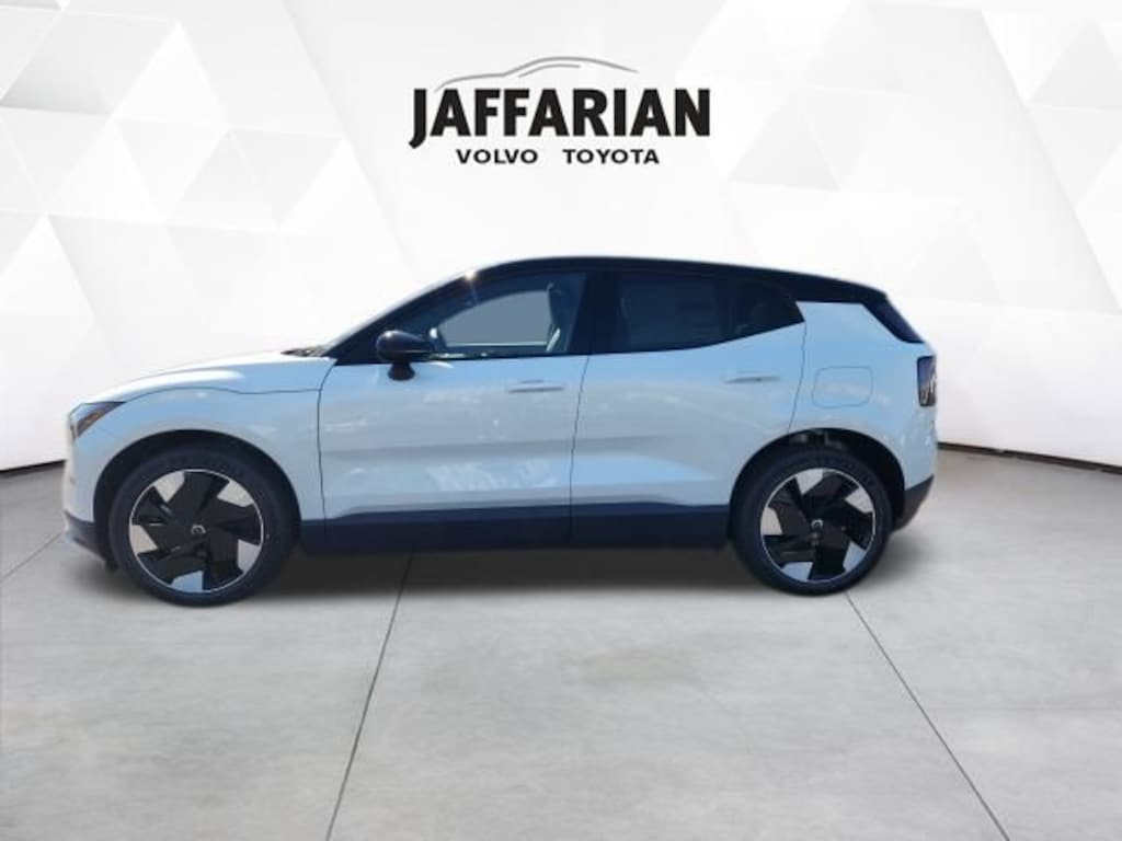 New 2025 Volvo EX30 Twin Motor Plus SUV