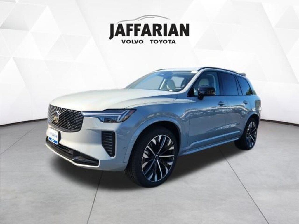 New 2026 Volvo XC90 B6 Ultra Dark Theme 6-Seater SUV