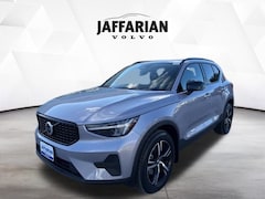 New 2026 Volvo XC40 B5 Core SUV Haverhill, Massachusetts