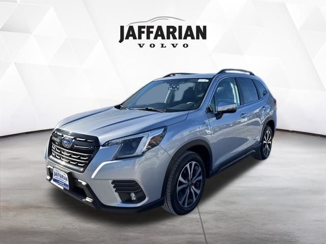 2024 Subaru Forester Limited's photo