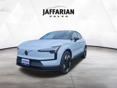 2026 Volvo EX30 Twin Motor Ultra AWD SUV