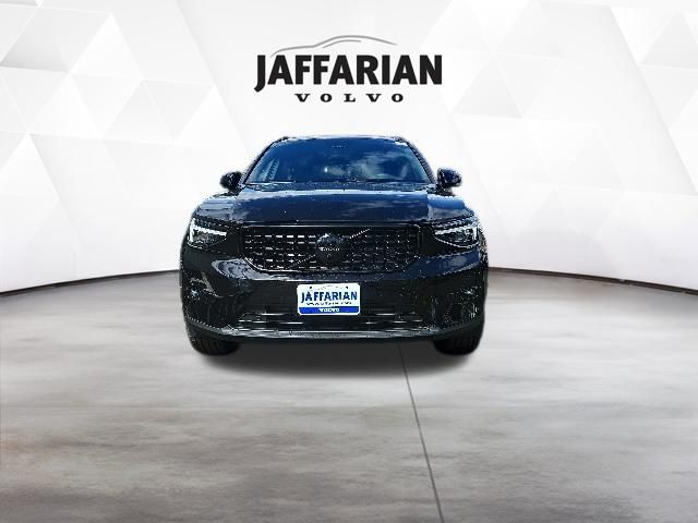 2026 Volvo XC40 B5 Ultra Ultra Black Edition AWD's photo
