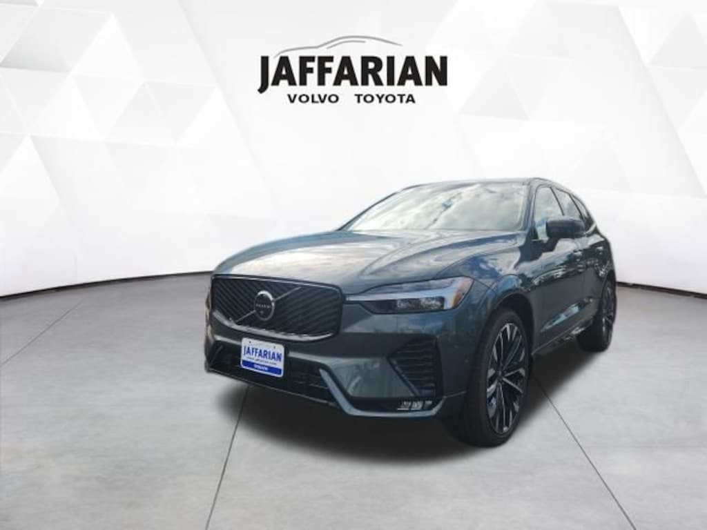 New 2026 Volvo XC60 B5 Ultra SUV