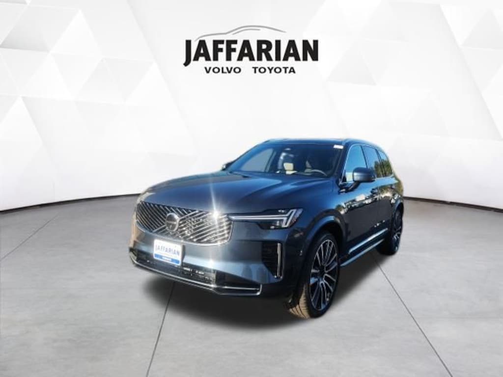 New 2026 Volvo XC90 B6 Ultra 6-Seater SUV