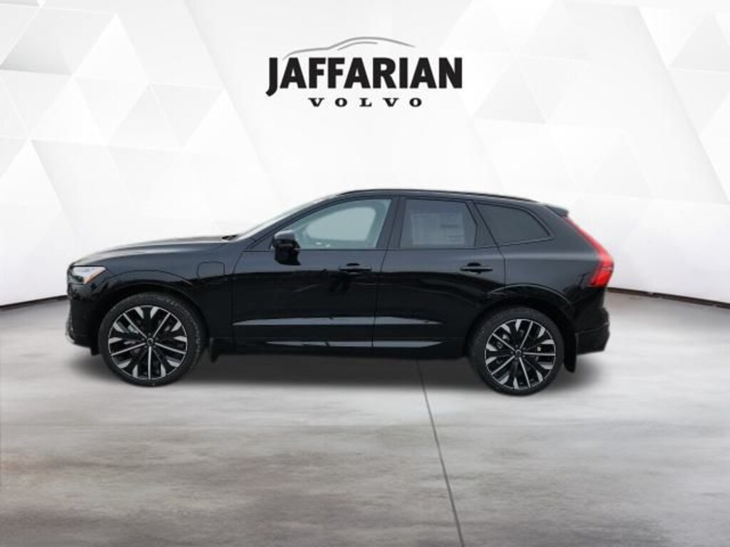 Used 2026 Volvo XC60 plug-in hybrid T8 Ultra SUV