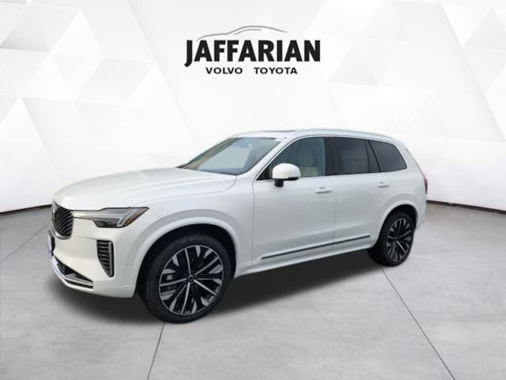 New 2026 Volvo XC90 B6 Plus 7-Seater SUV