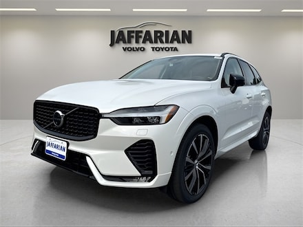 2025 Volvo XC60 B5 Plus SUV