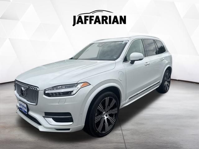2024 Volvo XC90 T8 Recharge Plus Bright Theme 7-Seat 4WD's photo
