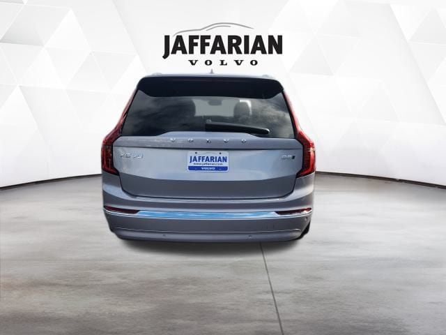 2026 Volvo XC90 Plus - Photo 6