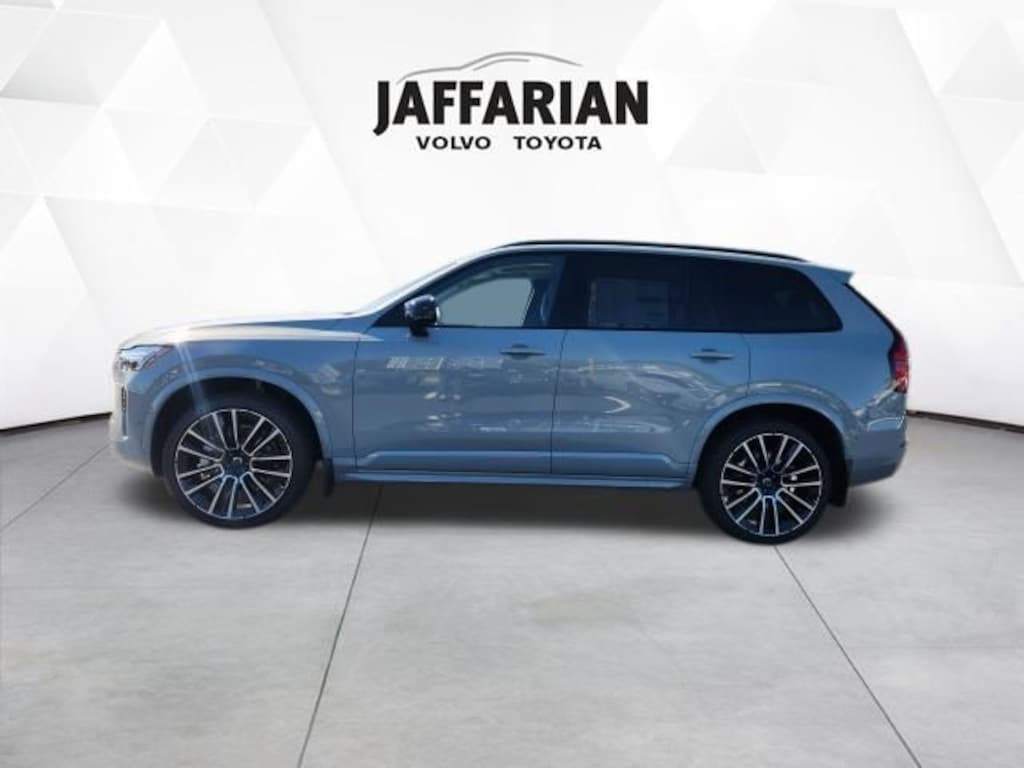 New 2026 Volvo XC90 B6 Ultra Dark Theme 7-Seater SUV