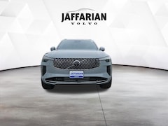 2026 Volvo XC90 plug-in hybrid T8 Plus 7-Seater eAWD SUV