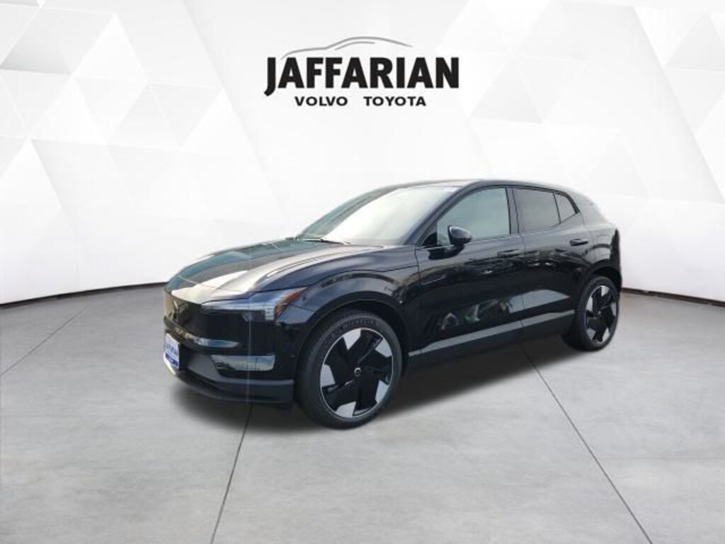 New 2025 Volvo EX30 Twin Motor Ultra SUV