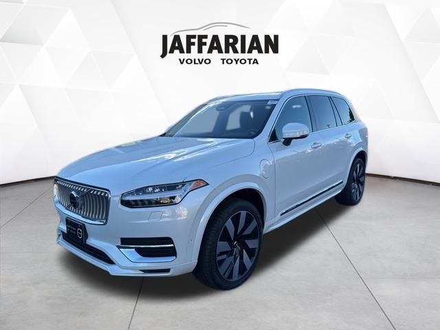 DYNAMIC_PREF_LABEL_INVENTORY_FEATURED_USED_INVENTORY_FEATURED1_ALTATTRIBUTEBEFORE 2024 Volvo XC90 Recharge Plug-In Hybrid T8 Plus Bright Theme 7 Passenger SUV DYNAMIC_PREF_LABEL_INVENTORY_FEATURED_USED_INVENTORY_FEATURED1_ALTATTRIBUTEAFTER