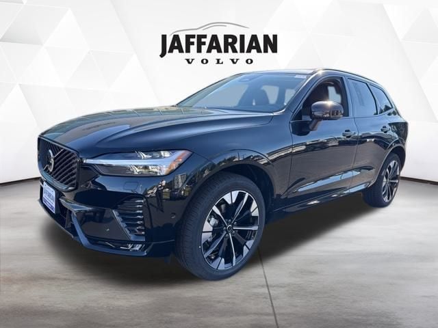 2026 Volvo XC60 Plus's photo