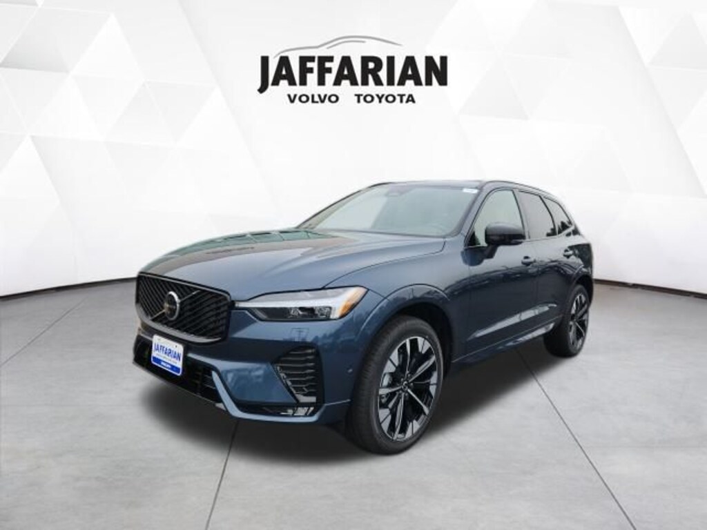New 2026 Volvo XC60 B5 Plus SUV