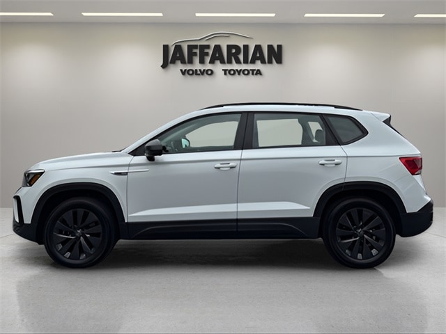 Used 2022 Volkswagen Taos S with VIN 3VVAX7B29NM082131 for sale in Haverhill, MA
