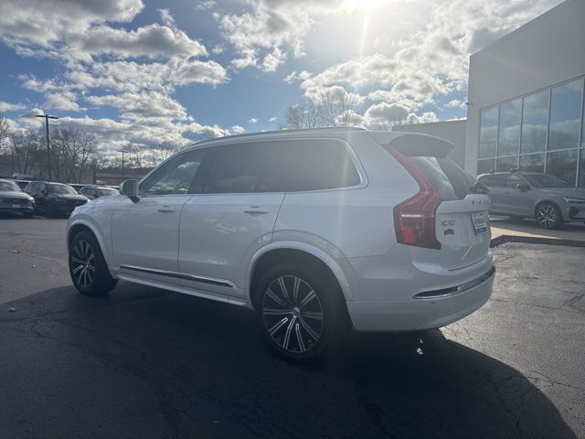 2024 Volvo XC90 B5 Core photo 3