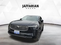 2026 Volvo XC90 plug-in hybrid T8 Ultra 6-Seater eAWD SUV