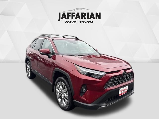 2025 Toyota RAV4