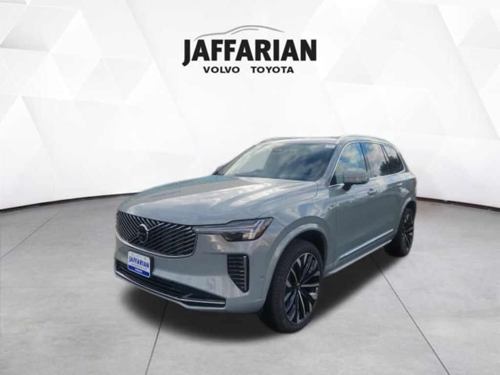 New 2026 Volvo XC90 B6 Ultra 7-Seater SUV