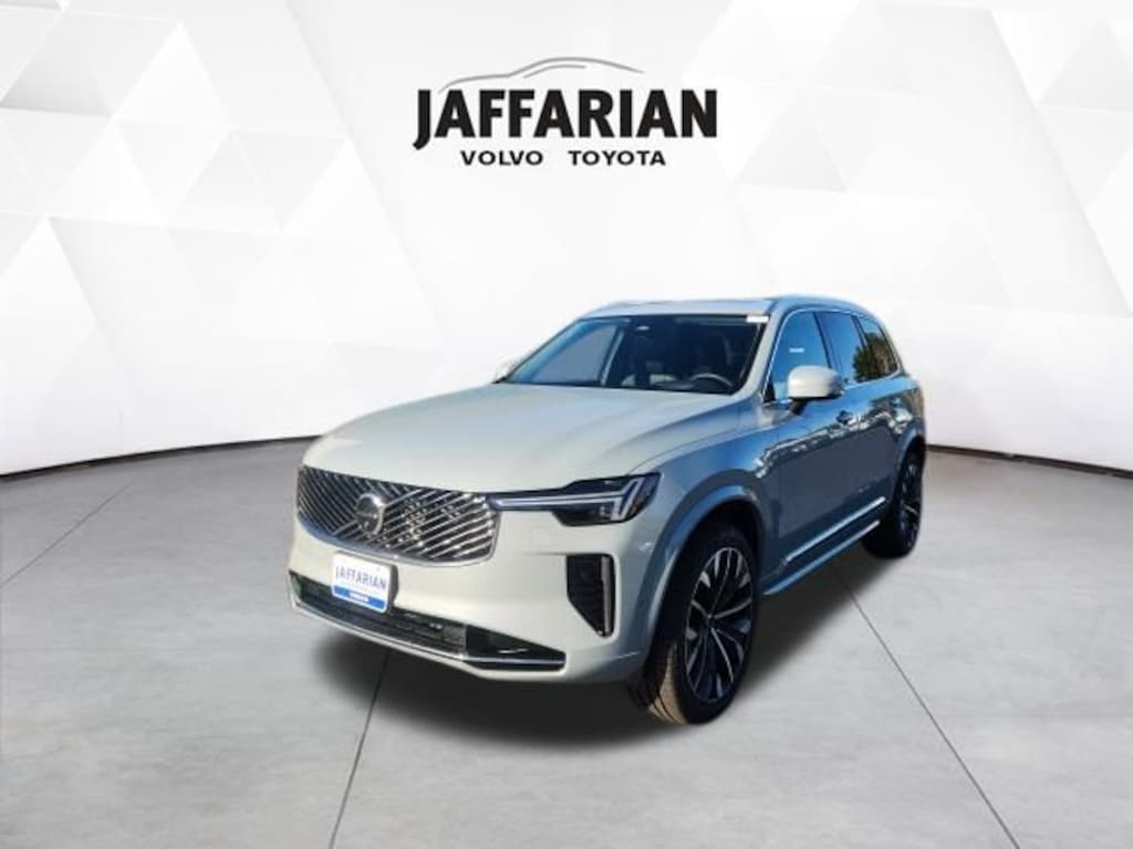 New 2026 Volvo XC90 B6 Ultra 7-Seater SUV