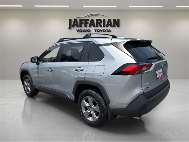 Used 2022 Toyota RAV4 XLE with VIN 2T3P1RFV0NW297048 for sale in Haverhill, MA