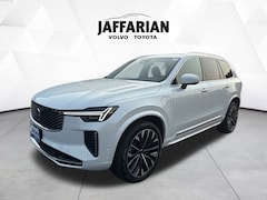 2026 Volvo XC90 plug-in hybrid T8 Plus 6-Seater SUV