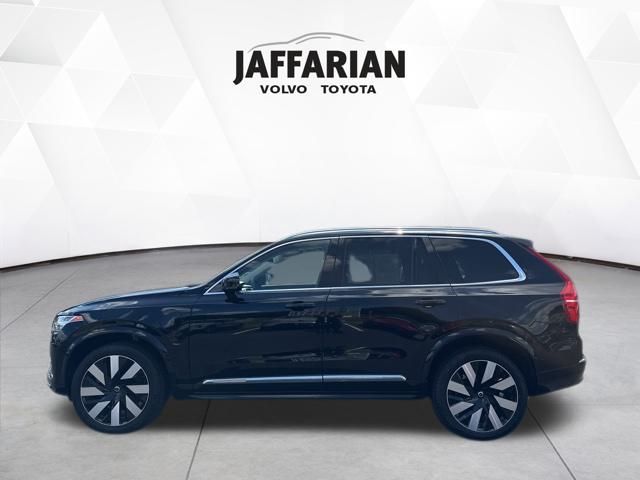2024 Volvo XC90 Recharge T8 Plus photo 2