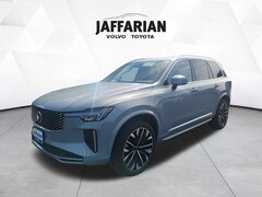 2026 Volvo XC90 plug-in hybrid T8 Plus 7-Seater SUV