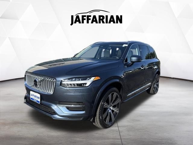2025 Volvo XC90 Plug-In Hybrid