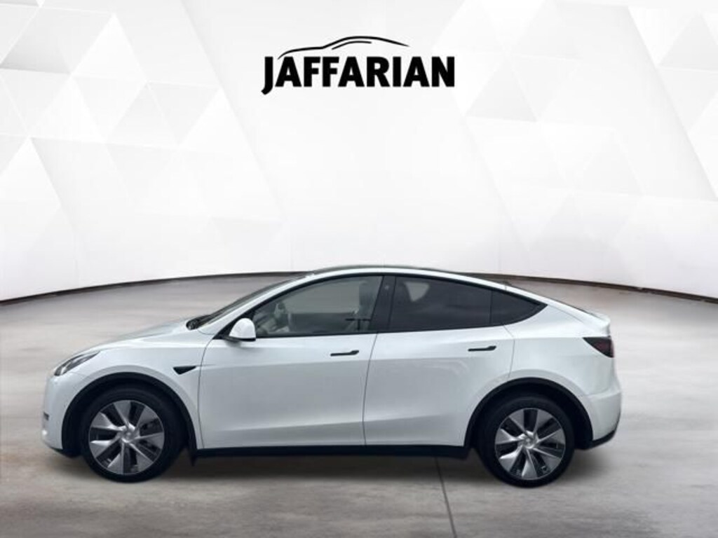 Used 2022 Tesla Model Y Long Range SUV
