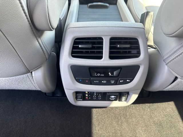 2017 Honda Pilot Touring - Photo 14
