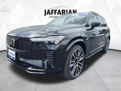 New 2026 Volvo XC90 B6 Ultra Dark Theme 7-Seater SUV Haverhill, Massachusetts