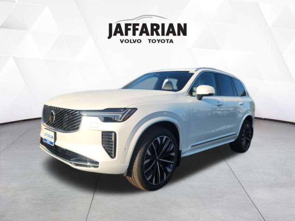 New 2026 Volvo XC90 B6 Plus 7-Seater SUV