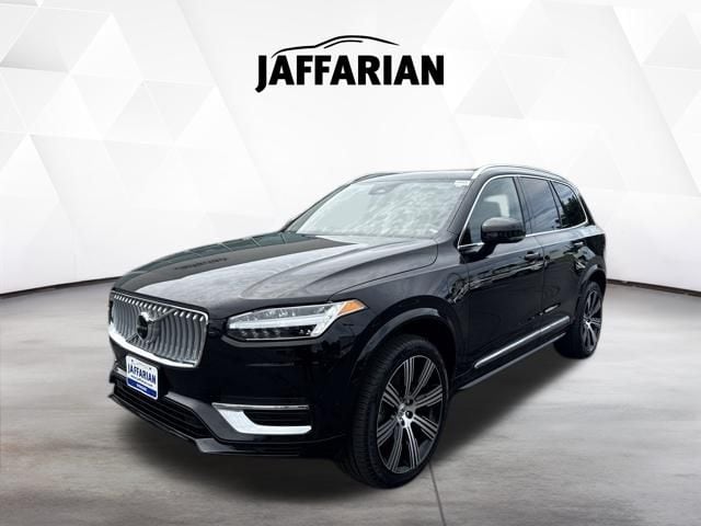 2025 Volvo XC90 Plug-In Hybrid