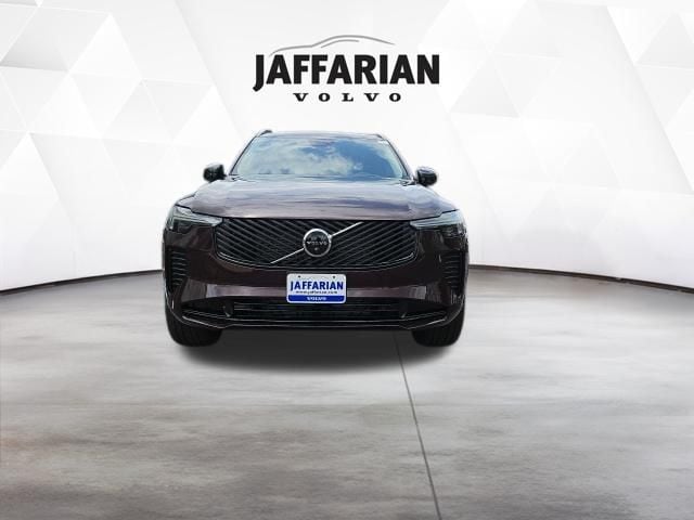 2026 Volvo XC90 B6 Ultra Dark 6-Seater 4WD's photo