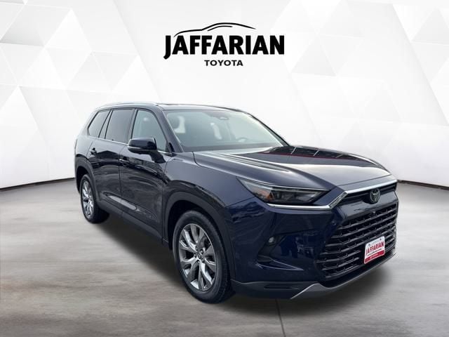 2024 Toyota Grand Highlander Limited's photo