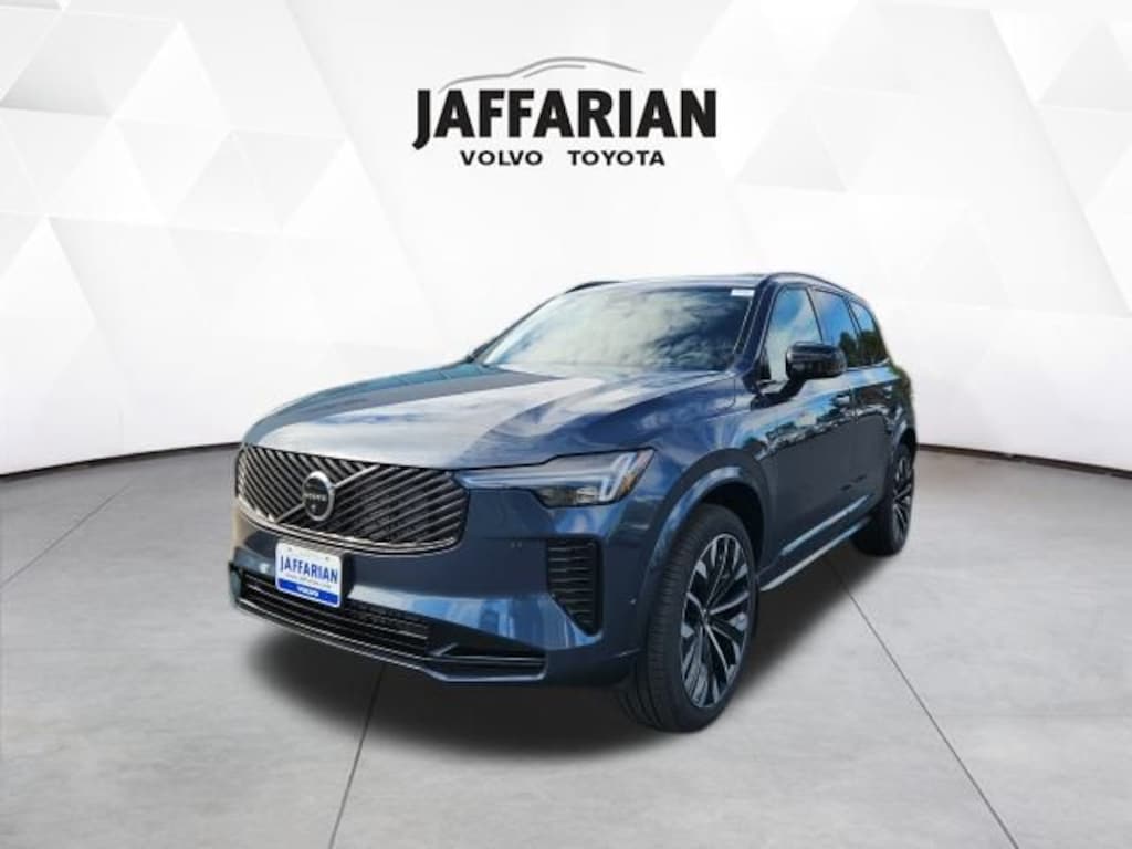 New 2026 Volvo XC90 B6 Ultra Dark Theme 7-Seater SUV