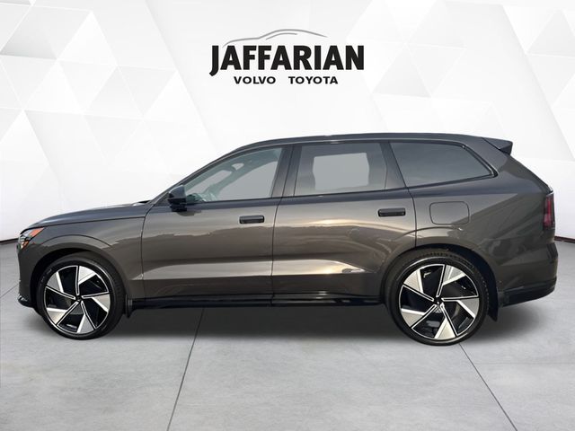 2025 Volvo EX90 Twin Motor Performance Ultra photo 3