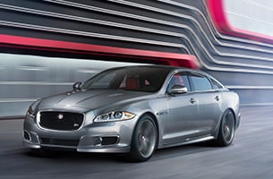 Jaguar XJR