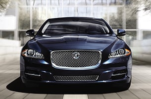Jaguar XJ Front