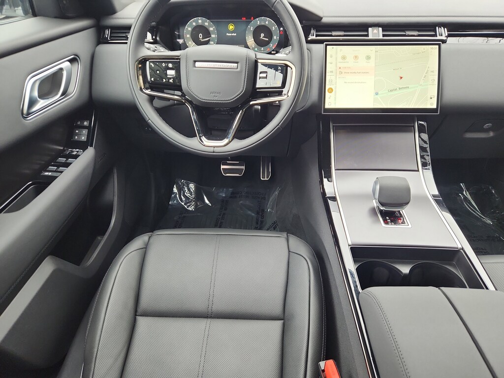 Used 2026 Land Rover Range Rover Velar P400 Dynamic SE SUV