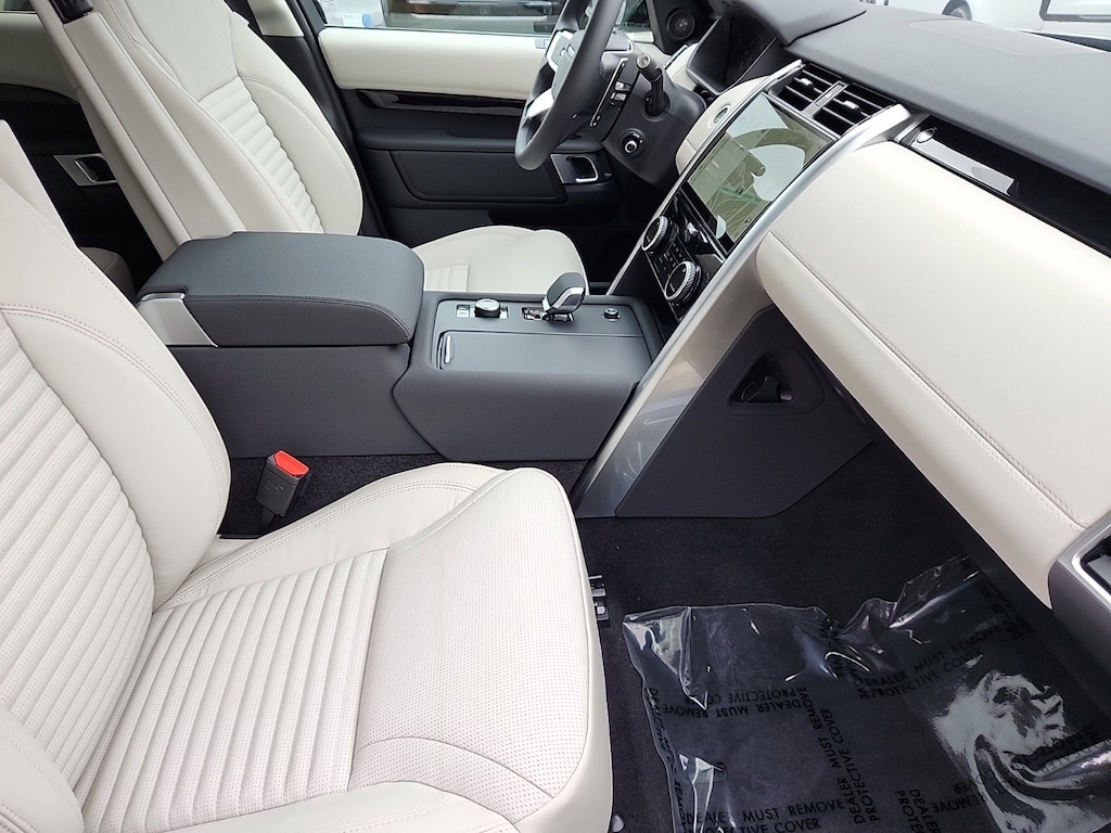 Used 2025 Land Rover Discovery P300 S SUV
