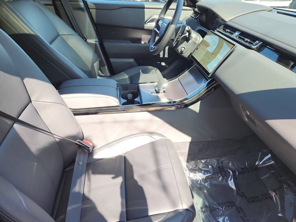 Used 2026 Land Rover Range Rover Velar P400 Dynamic SE SUV