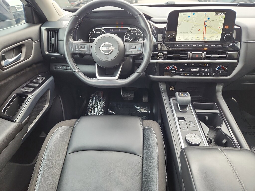 Used 2022 Nissan Pathfinder SL SUV