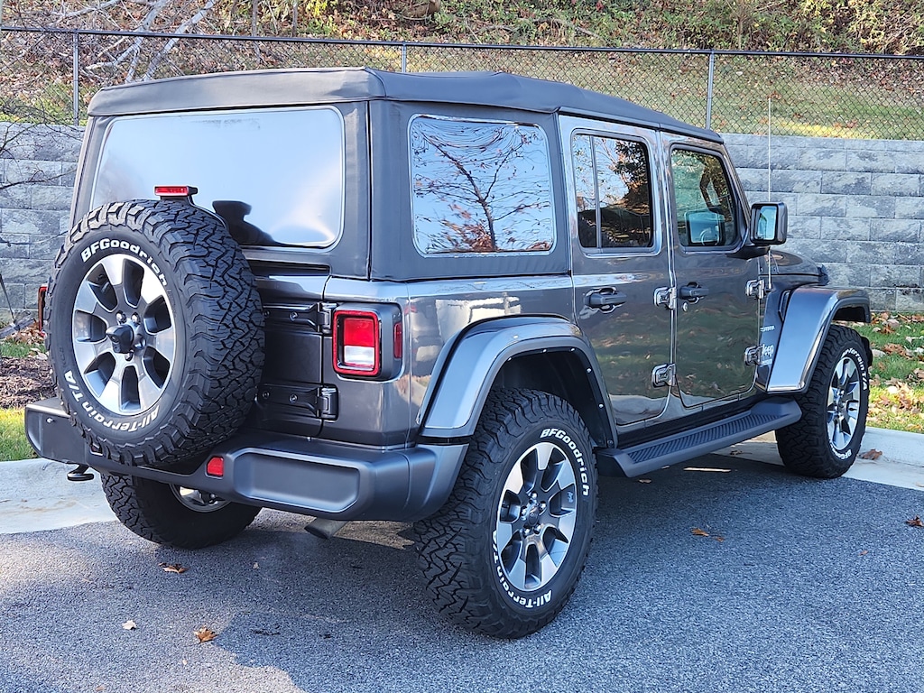Used 2022 Jeep Wrangler Unlimited Sahara SUV
