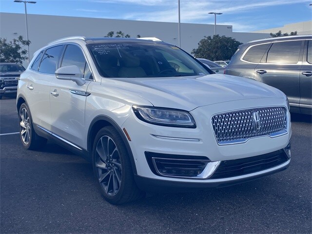 2020 Lincoln Nautilus Reserve photo 3