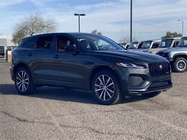 2025 Jaguar F-PACE P250 R-Dynamic S photo 4
