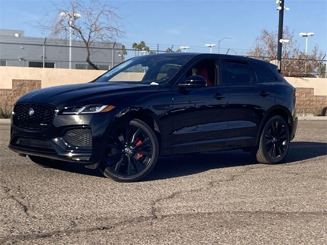 2025 Jaguar F-PACE P400 R-Dynamic S photo 2