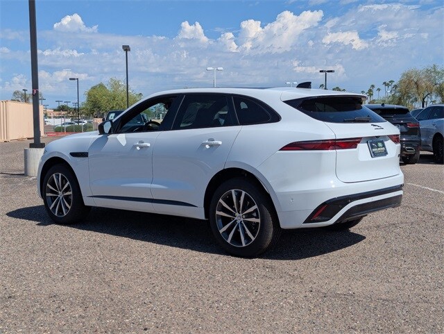 2026 Jaguar F-PACE P250 R-Dynamic S photo 4